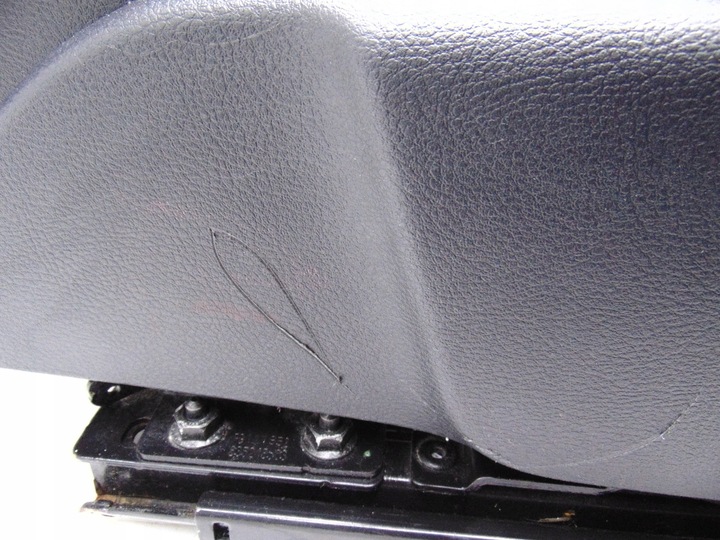 фото №9, Сиденье пассажира правые перед vw polo v 6r 3d 3-дверь