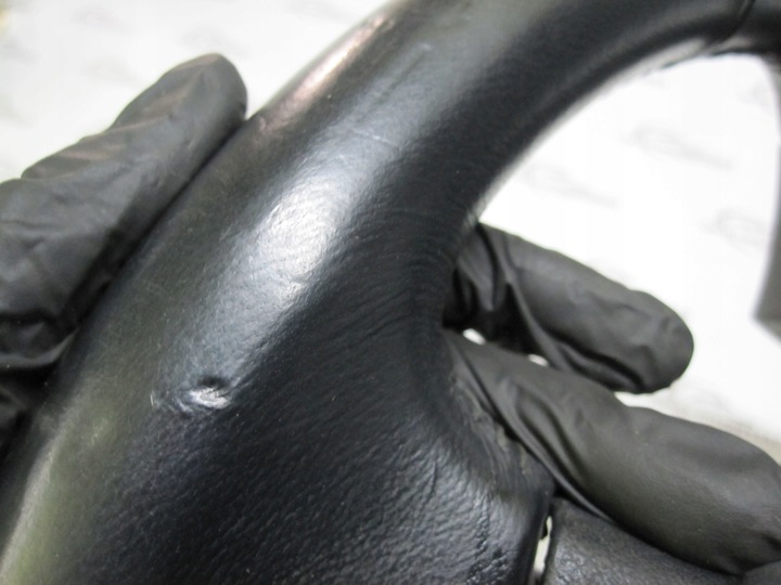 фото №13, Lexus is ii 08r руль кожаный gs120-02380