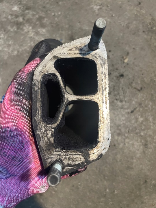 фото №3, 47 audi a6 c5 2,5 tdi дросельна заслінка 4b0145950c