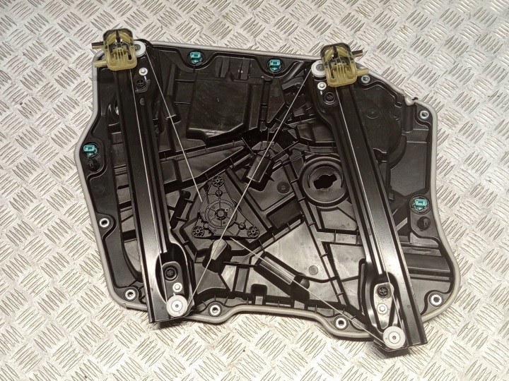 фото №8, Bmw (oem) 5a1d876 x1 u11 стеклоподъемник правый перед