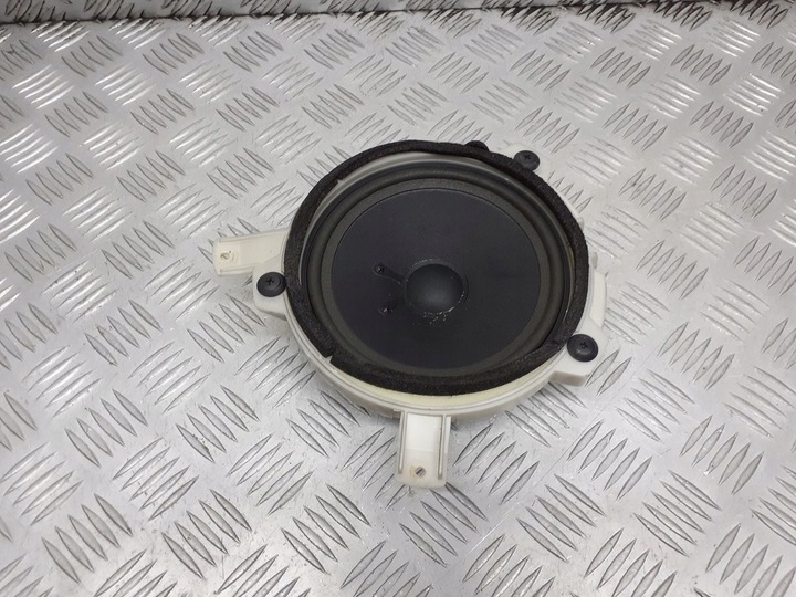 фото №1, Динамик левый зад mg zt