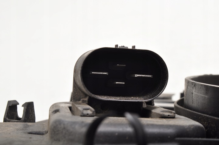 фото №9, Opel insignia a 1.8 16v вентилятор радіатор 8655005 22915599 22915694