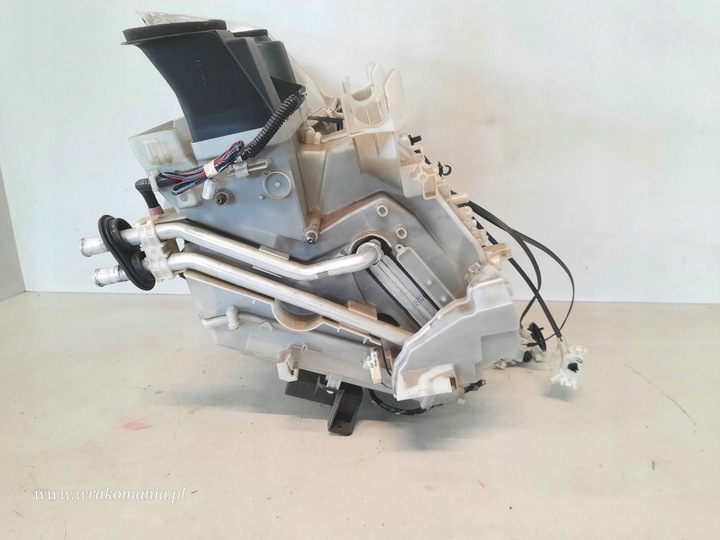 фото №9, Toyota yaris ii 2 1.0 69km обігрівач комплектна з кондиціонер 1kr-fe