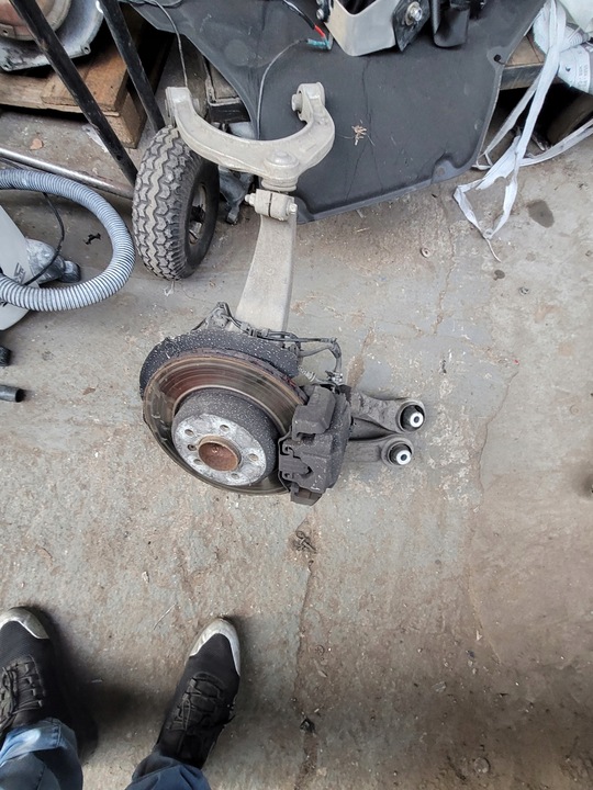 фото №1, Bmw f10 f11 підвішування ступиця поворотна опора важіль