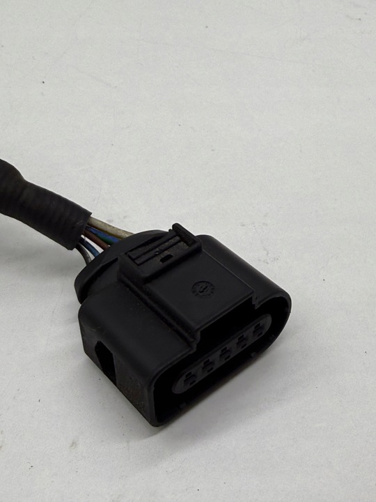 фото №6, Audi volkswagen seat skoda штекер разъём соединитель + шланг 8k0973705