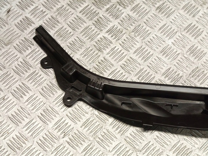 фото №10, Bmw (oem) x5 g05 7424939 панель под лобовым стеклом защита стены перегородки