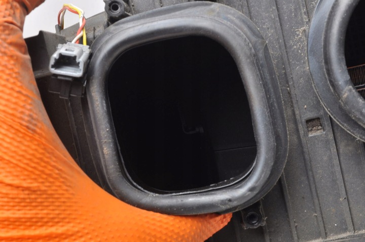 фото №8, Renault zoe система охолодження акумулятора радіаторів 295e39666r