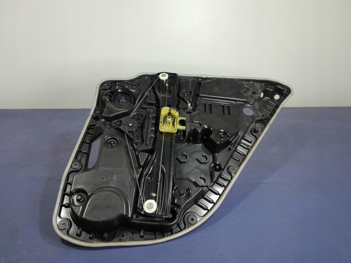 фото №4, Mercedes gle w167 стеклоподъёмник зад заднее левое a1677300001