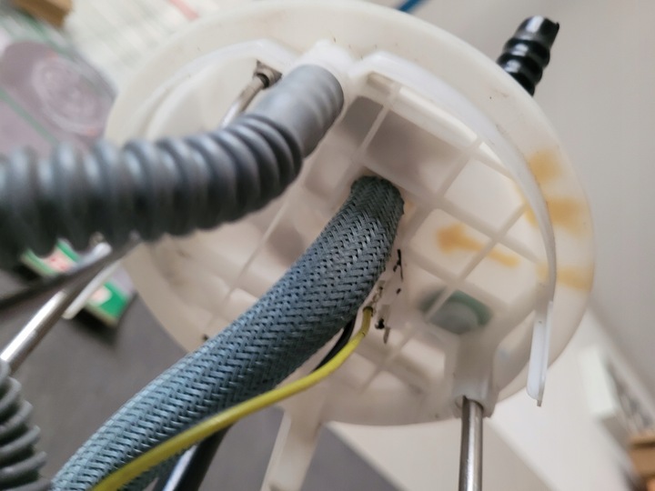 фото №12, Насос топлива renault master 2.3 dci 172026934r