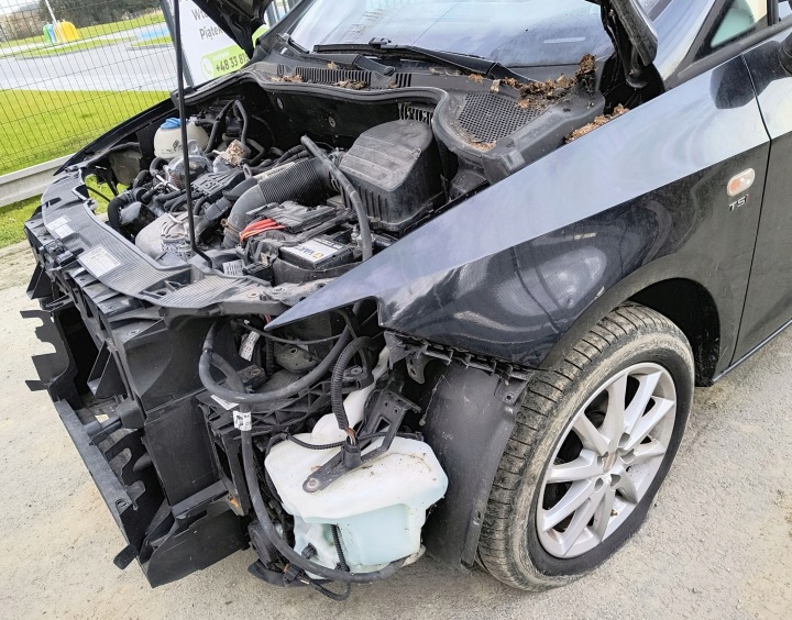 фото №8, Капот фара фара 2żarówki балка передняя панель 1.2tsi seat ibiza 6j 08-12