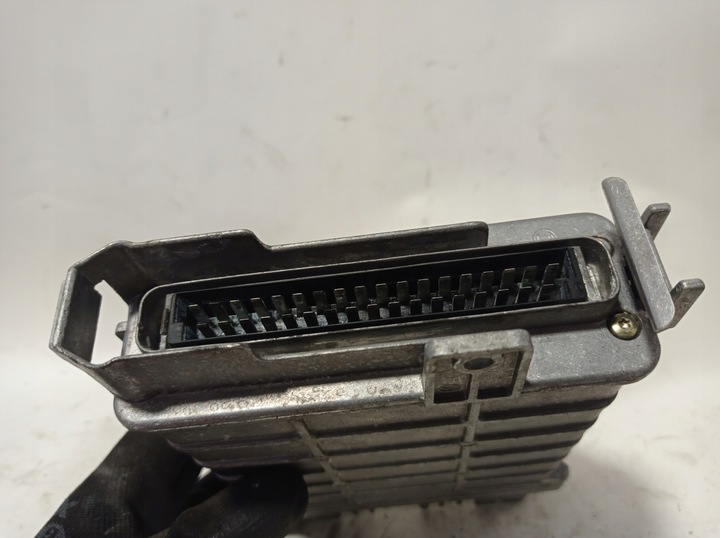 фото №6, Компьютер audi 100 a6 c4 2.0 4a0907311a