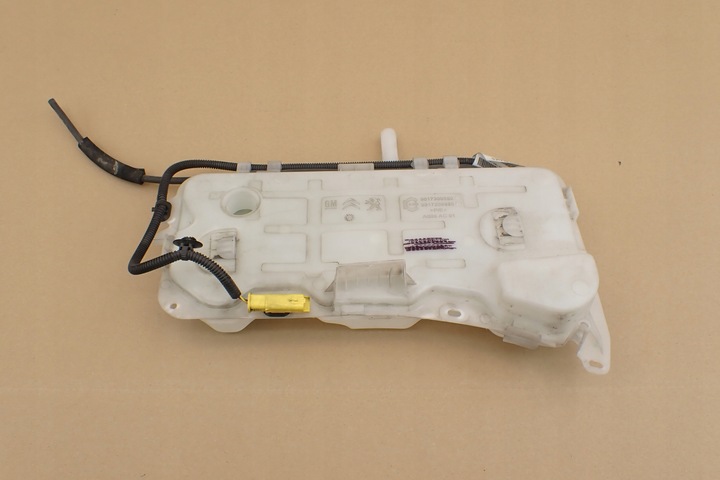 фото №8, Бачок омывателя помпа berlingo iv partner iv 9817300980