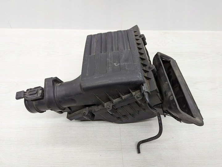 фото №1, Корпус фільтра повітря + витратомір 04l906461b vw arteon 5qf129607d