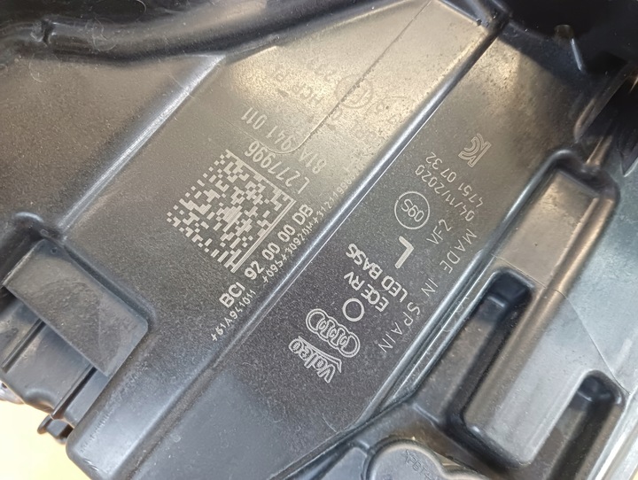 фото №8, Лампы audi q2 81a полный led