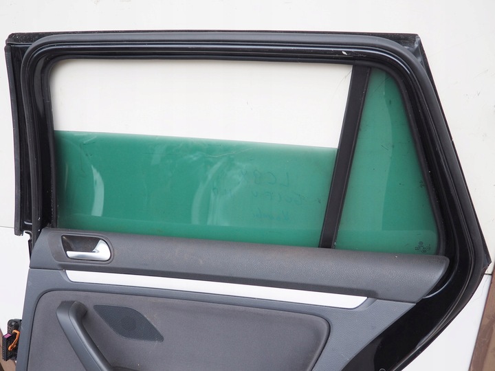 фото №6, Vw golf v 5 універсал скло бокова малий двері права зад задня