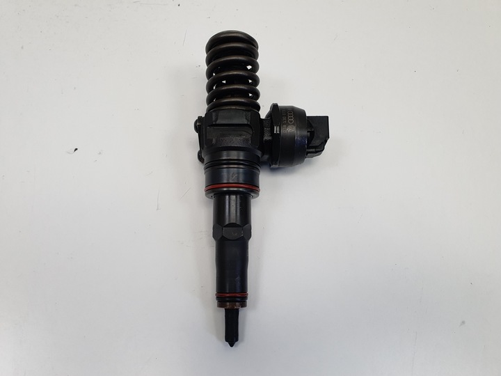 фото №1, Skoda octavia ii 1.9 tdi pompowtryskiwacz форсунка 038130073am