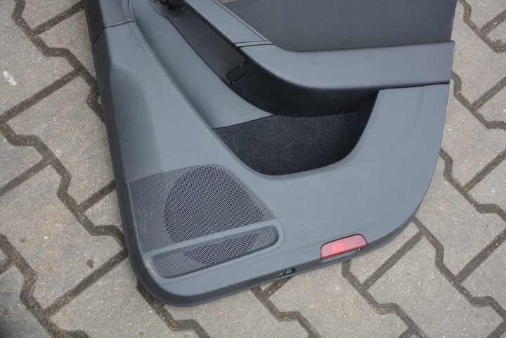 фото №5, Боковина оббивка двері праві зад passat b7 універсал 3af867212