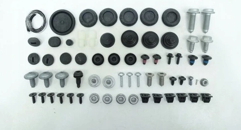 фото №1, Audi a6 c8 4k a7 набор монтажный болты дверь зад