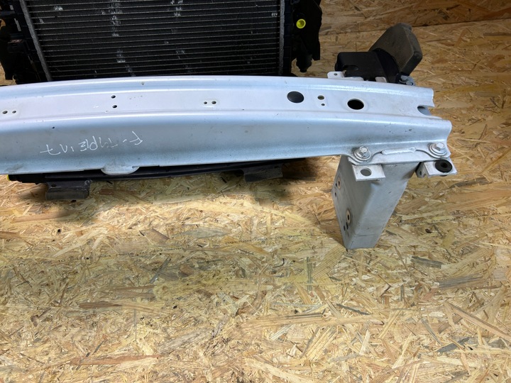 фото №7, Pas переднє підсилювач балка радіатор jaguar f-type 3.0 b aut 2014-