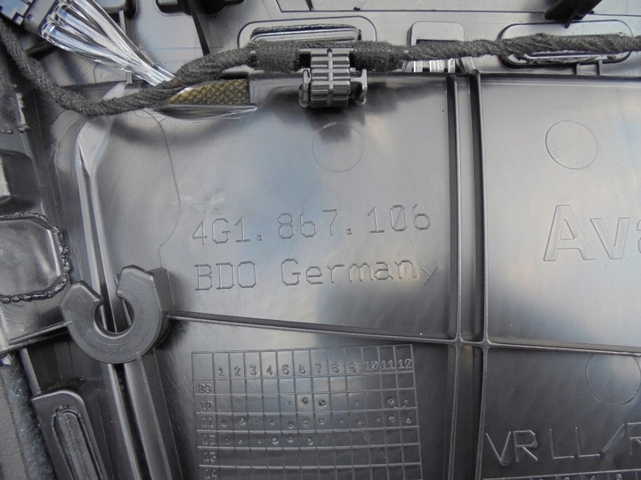 фото №13, Боковина обивка правые перед дверь стекло audi a6 4g c7 bose 4g1867022