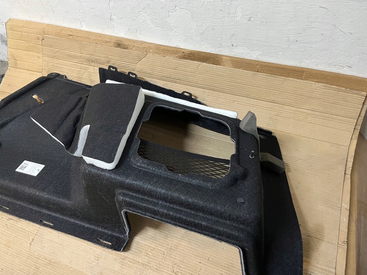 фото №9, Bmw 3 g21 універсал 2021r боковина оббивка ліва багажника оригінал європа