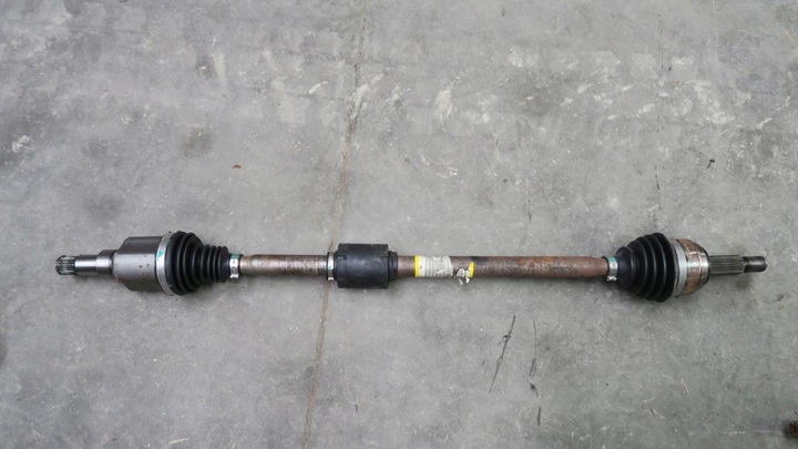 фото №1, Ford transit courier рестайлинг 1.0 ecoboost полуось правая