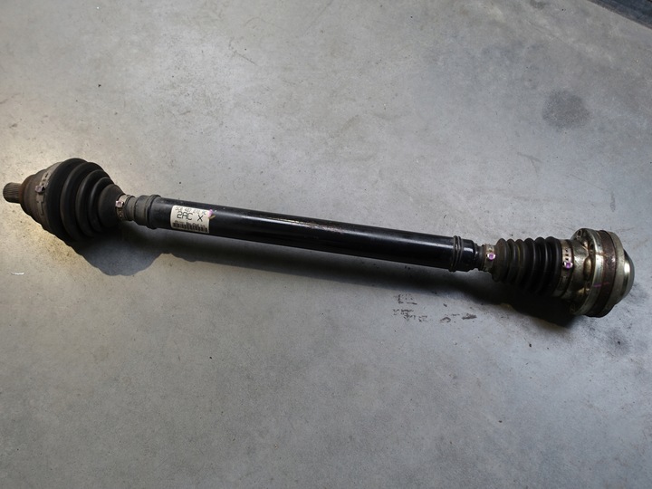 фото №1, Vw beetle 5c 2.0 tdi механическая коробка передач полуось правая 5c0407272ac