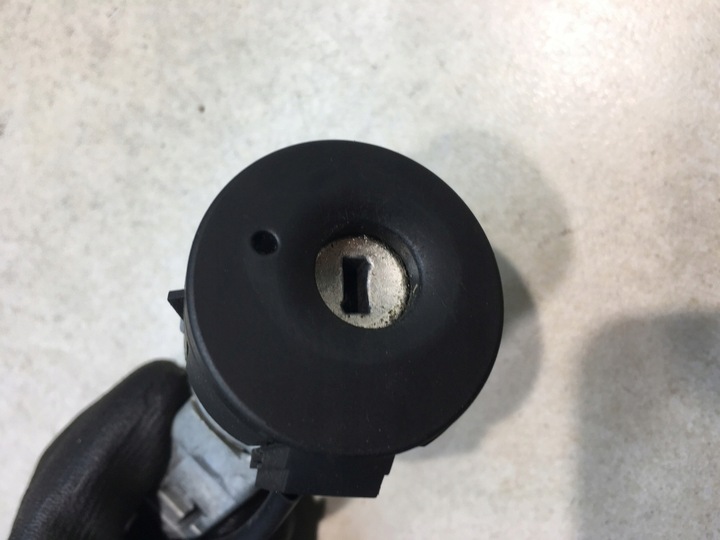 фото №12, Замок зажигания ключ вкладка замка c4 i 1.4 16v n0502073