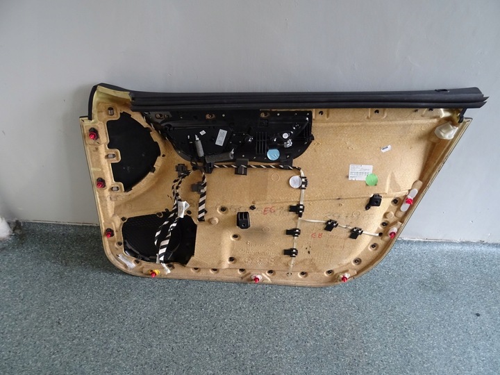 фото №5, Mercedes s класс 221 w221 боковина обивка дверь