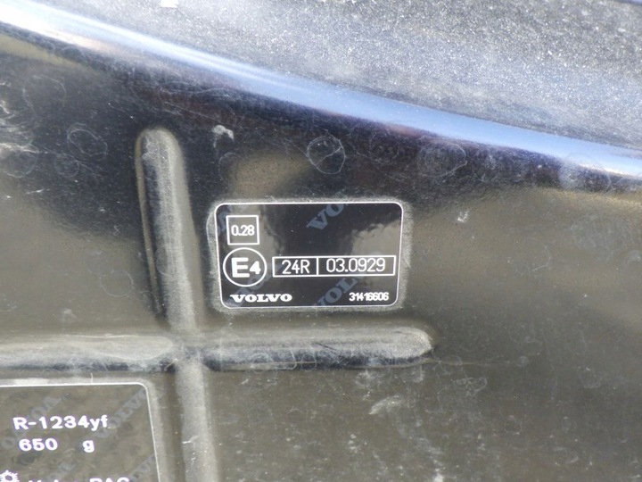 фото №10, Volvo xc60 xc 60 2 ii 2017- капот