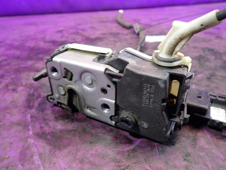 фото №5, Peugeot partner ii 08-12 замок перед правое 1269351103 тросы 6 pin