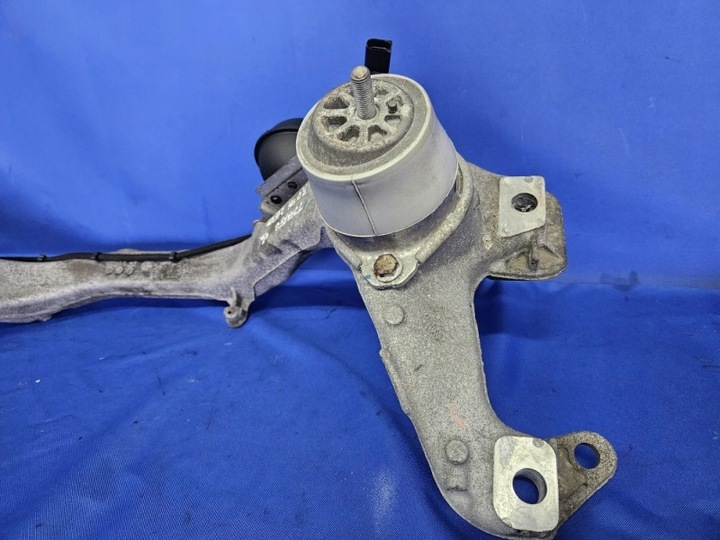 фото №8, Кронштейн балка поддержка двигателя vw touareg ii 3.0 tdi v6