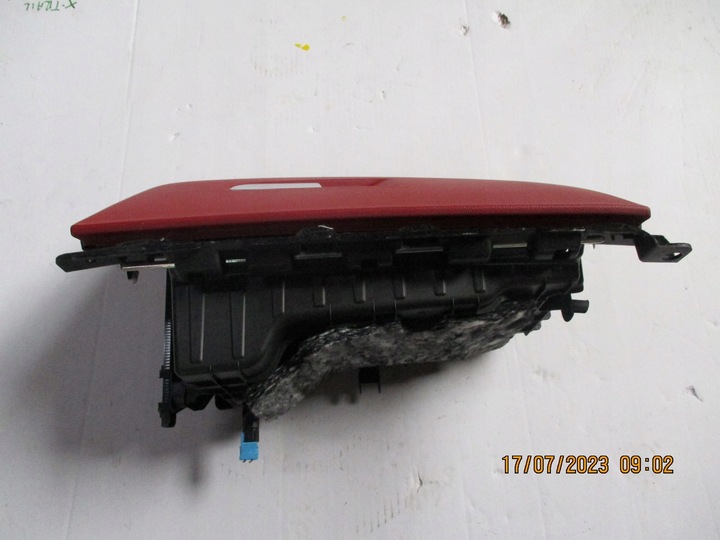 фото №3, Бардачок консоли alfa romeo stelvio