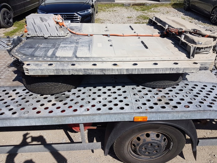 фото №8, Акумулятор батарея 4ke915910cb audi e-tron 95kwh. 4ke915254f etron