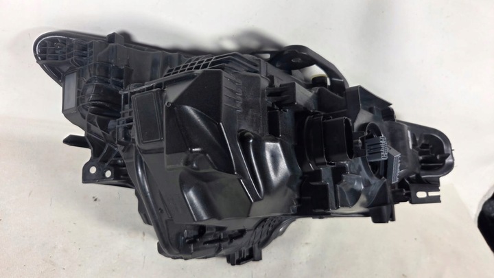 фото №6, Polestar 2 ii лампа полный led левая перед передняя p31698070 31698070