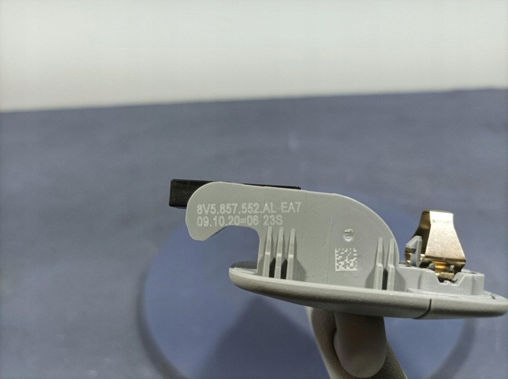 фото №5, Audi q5 ii fl рестайлінг захист сонцезахисна козирок права 8v5857552al