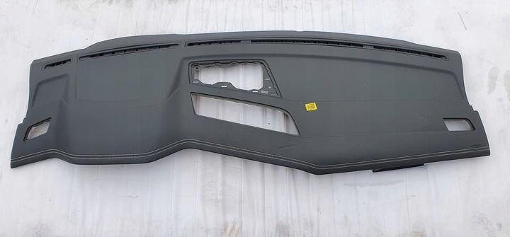 фото №1, Vw touareg iii 761857100b консоль bez head up оригінал