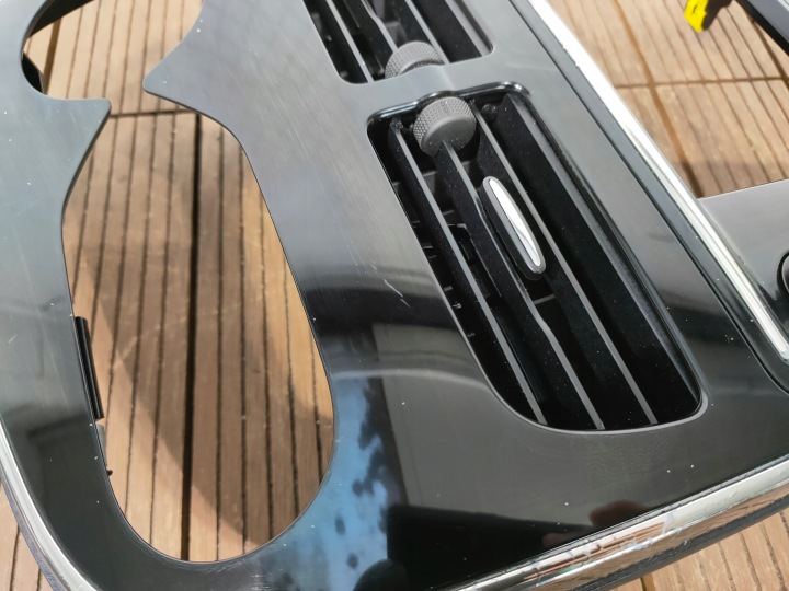 фото №7, Renault zoe z.e. i 2013-2018 рамка радіо навігації 682602671r oem номер