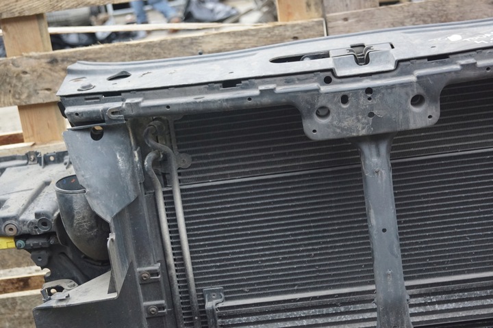 фото №10, Pas переднє радіатор vw touareg 7l 4.2 fsi