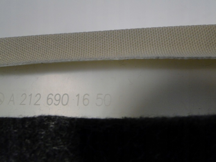 фото №8, Mercedes захист планка стеля зад 8q45 beż e клас 212 w212 sedan