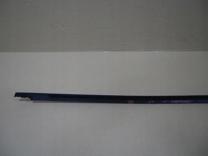 фото №6, Планка накладка ущільнювач скла лівий зад opel grandland x