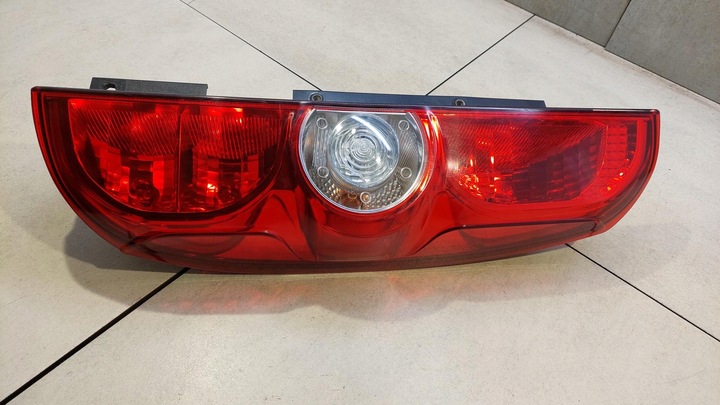 фото №7, Лампа правий зад fiat doblo iii 1.3 20570748