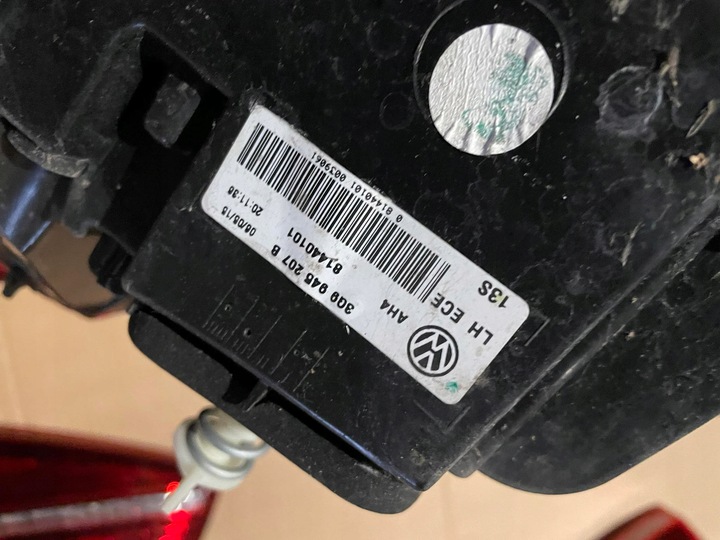 фото №10, Vw passat b8 універсал лампи зад led 3g9945307 3g9945207b 3g9945308a 3g9945208b