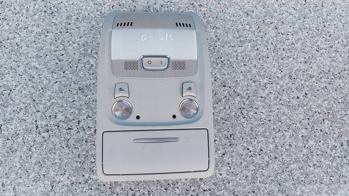 фото №1, Audi q5 i 8r рестайлинг лампа освещение кабины 80916200