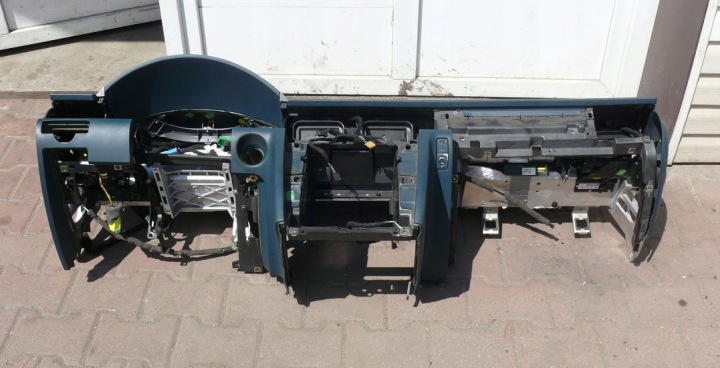 фото №11, Торпедо роздавальна капот vw phaeton 02-05 європа