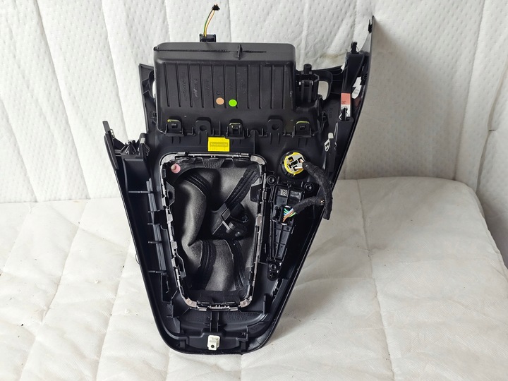 фото №8, Dekor защита туннеля рамка консоли чехол ford focus mk3 рестайлинг синхронизация