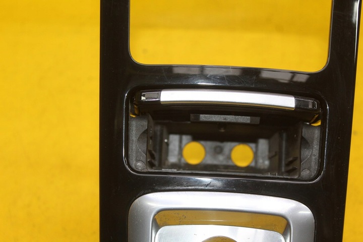 фото №5, Рамка туннеля рычаг переключения передач коробки передач dekor porsche cayenne ii 7p5863324f 7p5857273