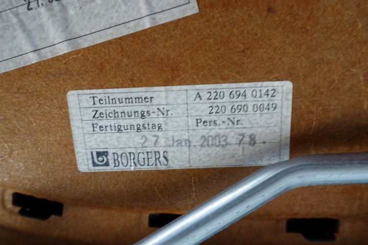 фото №5, Mercedes w220 ролета стёкла зад полка задней кожа кожаный 2208100020