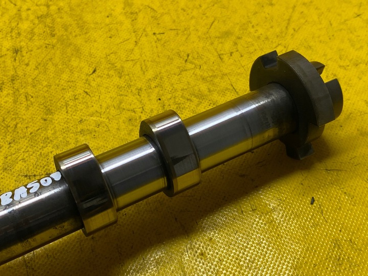 фото №8, Вал розподільний вал всмоктуючий 130011597r vito w447 w205 1.6 dci r9ma500 renault