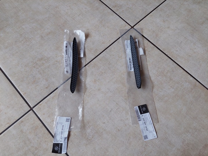 фото №1, Решётки бампера - зад - mercedes c класс w206 amg